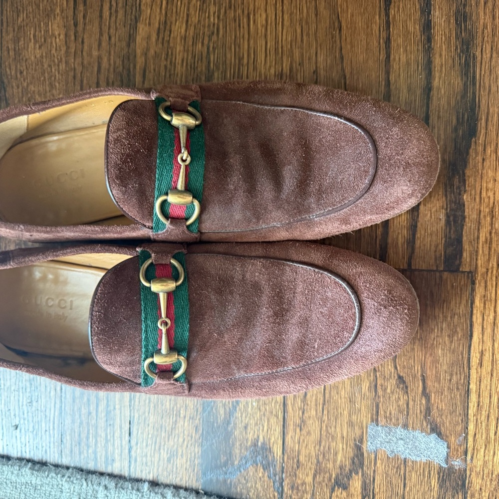 Gucci Brown Suede Loafers with Gold and Green Details - Picture 3 of 3